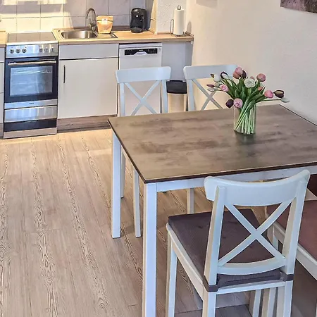 Apartment Awesome In Hohen Wieschendorf